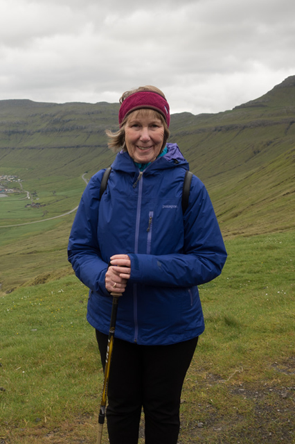 Hiking Ireland- 76 y/o after knee replacement